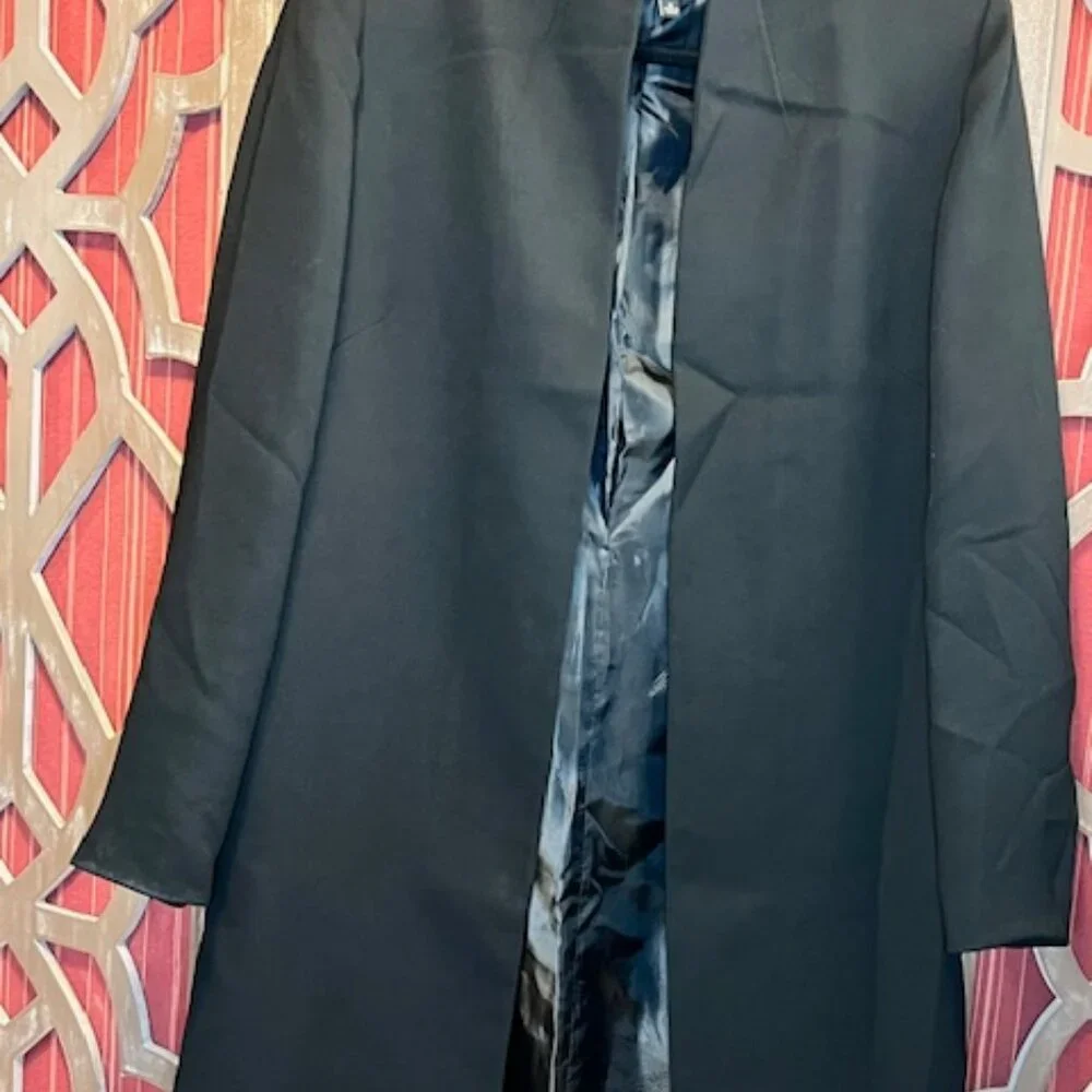 Long Black Women's Suit Jacket - Picture 1 of 2